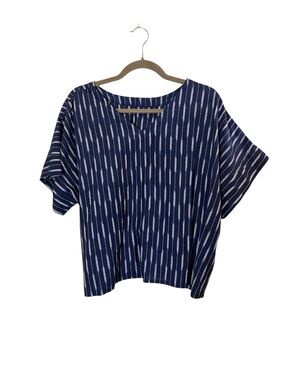 Noonday Collection Women’s Blue White Jodphur Ikat Short-Sleeve Boxy Top sz L